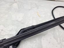 ⭕ 17-22 Model 3 Front Driver Side Windshield Wiper Arm & Blade Left 1076728-00-D