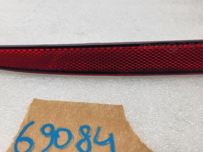 600770600C ⭕ 2012-2020 Tesla Model S Rear Right Bumper Light Reflector Lamp RH 6007706-00-C