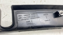 ⭕ 16-20 Model X MX Rear Center Tailgate Liftgate Upper Trim Molding 1047885-00-C