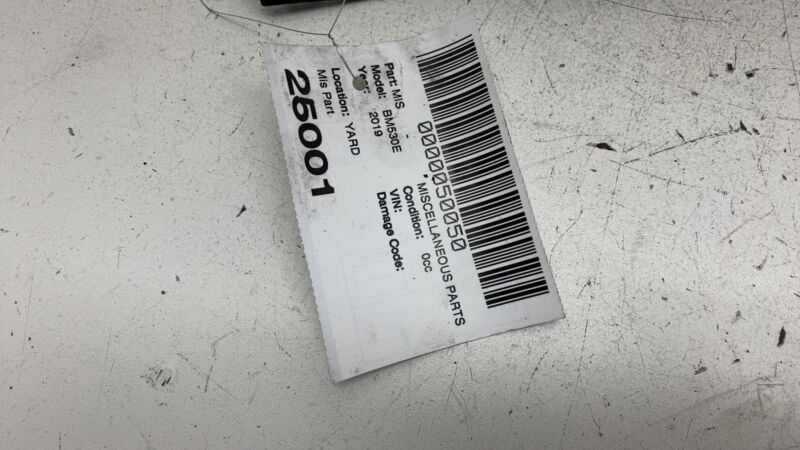 7388715 2017-2023 BMW 530e G30 Front Driver Side Windshield Cowl Grill Panel Left OEM