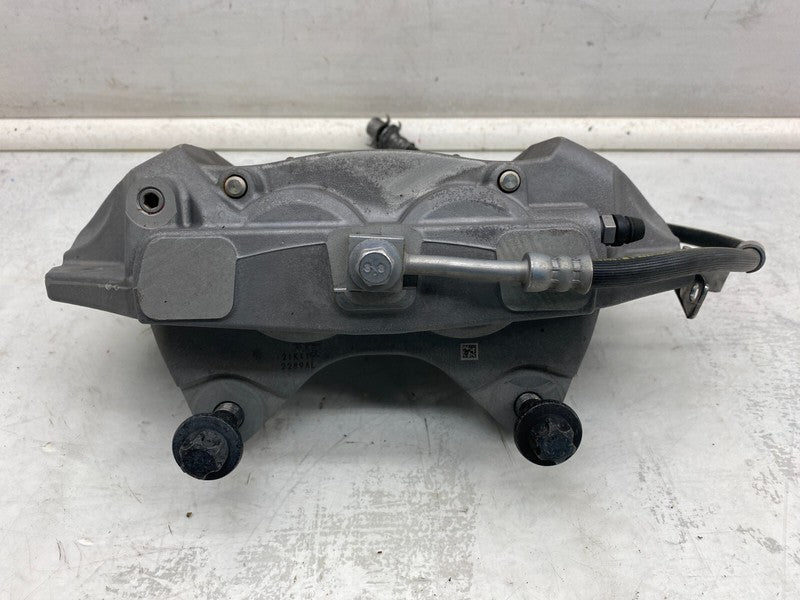 104462100E ⭕17-23 Model 3 Front Driver Side Caliper w/ Brake Hose Line Left LH 1044621-00-E