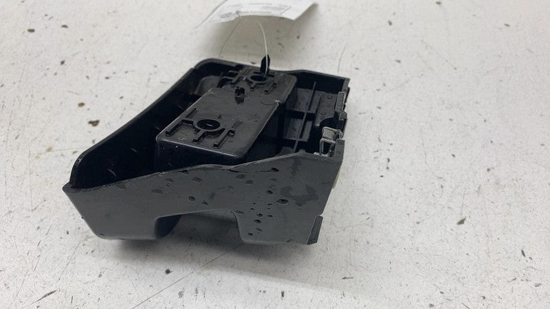 150696900D ⭕ 2020-2024 Tesla Model Y MY Rear Right Taillight Lamp Bracket RH 1506969-00-D