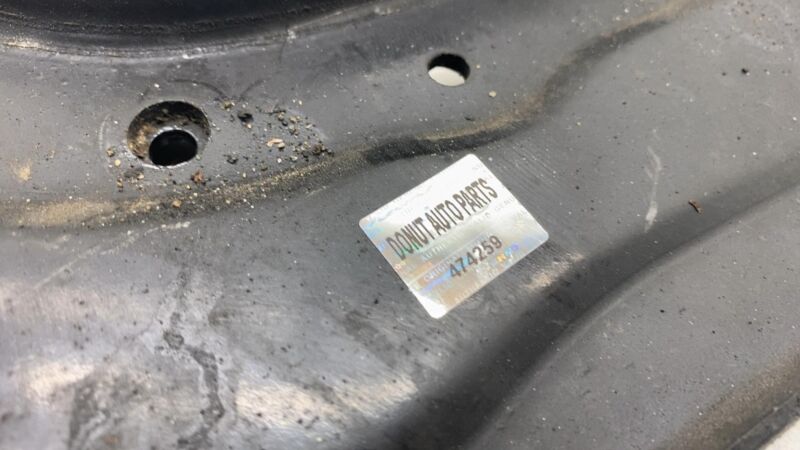 ⭕ 2017-2023 Chrysler Pacifica Rear Left Passenger Upper Control Arm 68445336AA