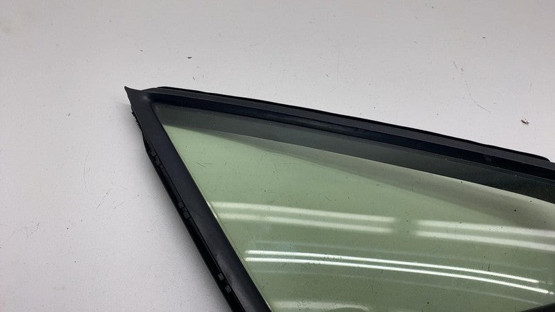68215 10010 ⭕ 2018-2022 CHR Front Right Door Corner Fixed Quarter Window Glass 68215-10010