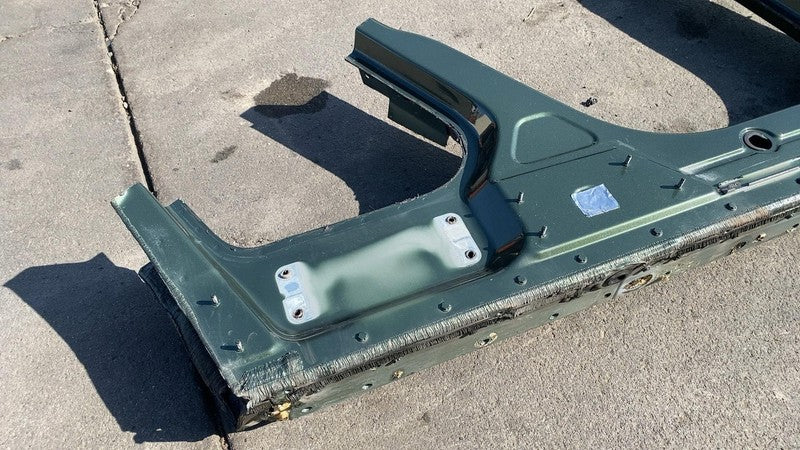 ⭕ 2022 2023 2024 Rivian R1T Passenger Side Rocker Panel Frame Right RH Assembly