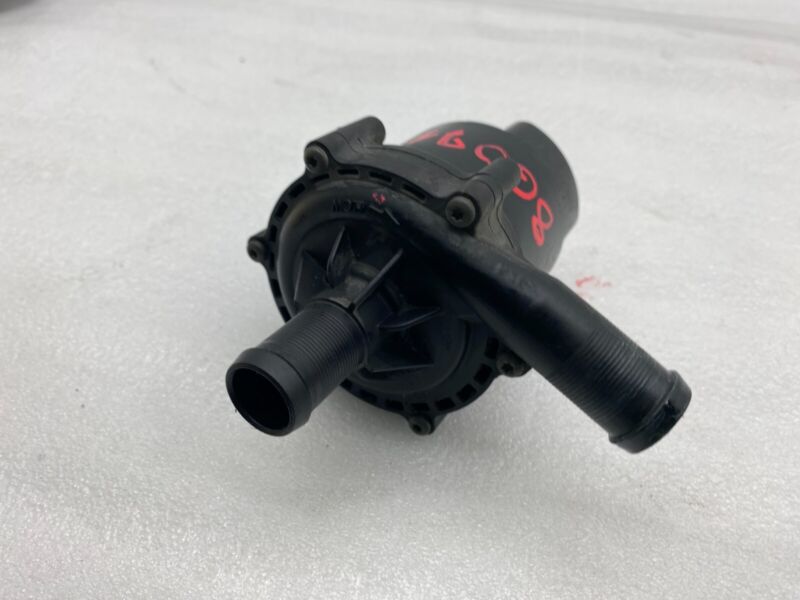 2016-2020 Tesla Model S X Cooling System Auxiliary Water Coolant Pump FWD Assy