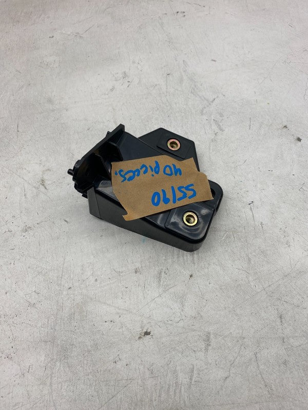 1061332 00 B ⭕ 2016-2020 Tesla Model S Front Grille Strip Support Bracket Right 1061332-00-B