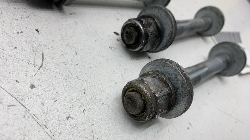 ⭕ 2017-2020 Maserati Levante Front Suspension Control Arm Wishbone Bol