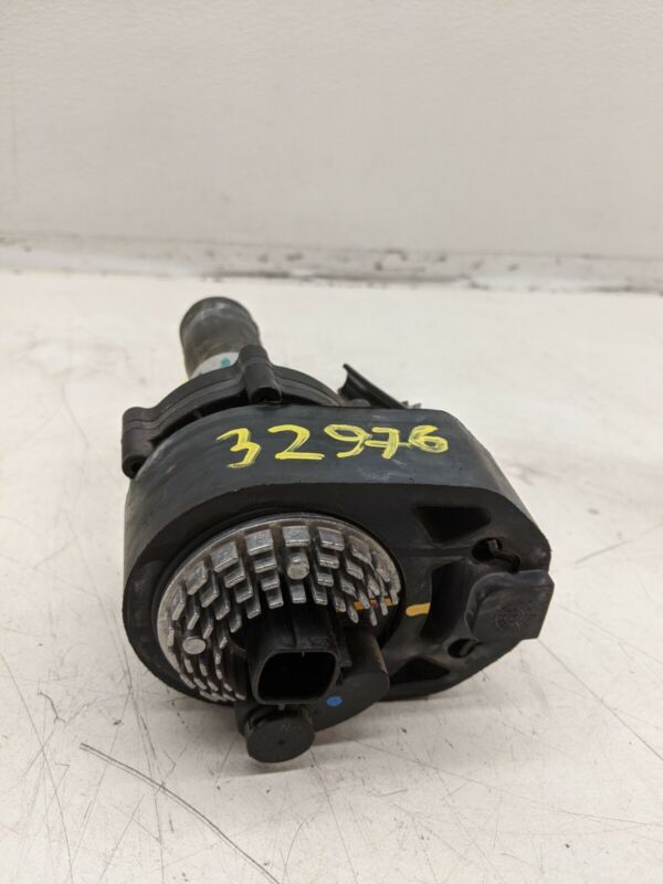 2012-2016 Tesla Model S MS Auxiliary Water Coolant Cooling Pump 1041151-00-E OEM