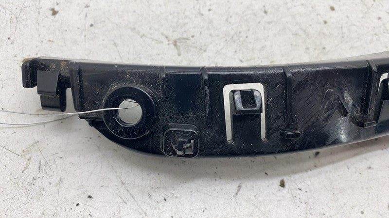 ⭕25-26 Tesla Model Y Juniper Fascia Side To Fender Bracket Right RH 19