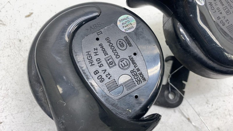 ⭕ 2017-2023 Tesla Model 3 M3 High + Low Pitch Tone Horn w/ Bracket 148