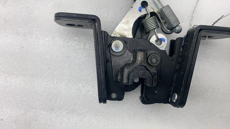 P11 NSH100 02 ⭕ 22-24 Lucid Air Left or Right Rear Row Seat Release Lock Latch P11-NSH100-02