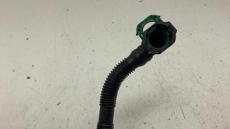 ⭕ 2023-2024 Toyota Prius Fuel Vapor Valve Solenoid Main w/ Hose Line A