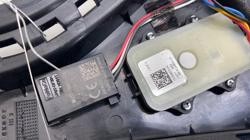 ⭕ 21-24 Mustang Mach-E Rear Left Door Window Applique Molding LJ8B-R25