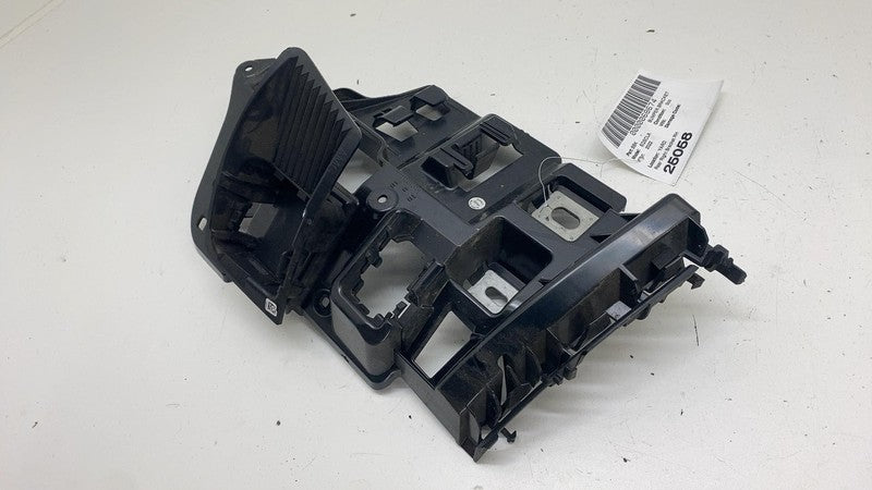 A 297 885 02 04 ⭕ 2022 Mercedes-Benz EQS 450+ V297 Rear Right Bumper Support Bracket A2978850204