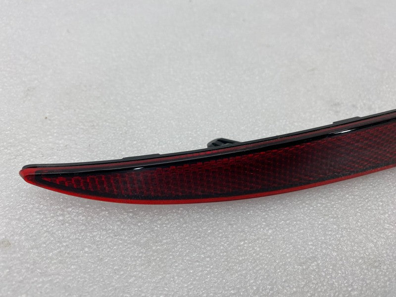 1077407 ⭕ 17-23 Model 3 Rear Passenger Side Bumper Light Reflector Lamp Right RH 1077407