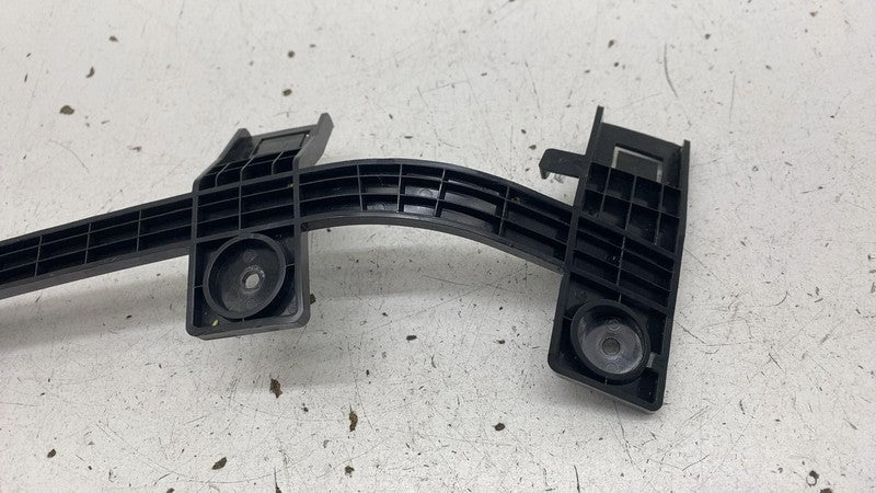 ⭕ 2016-2020 Tesla Model X Inner Right Side Headlight Lamp Bracket 1046