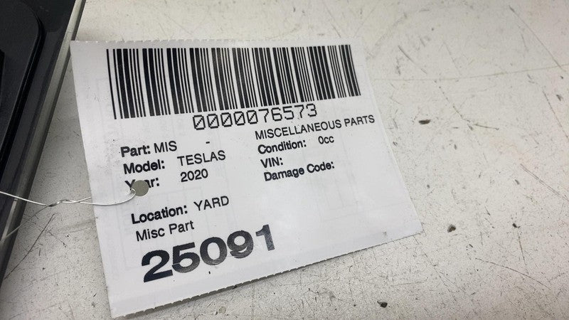 1092307-00-F ⭕ 2016-2020 Tesla Model S Right B-Pillar Glass Applique & Camera RH 1092307-00-F