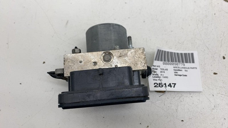 ⭕ 12-20 Tesla Model S Anti-Lock ABS Brake Pump Control Module Unit 103