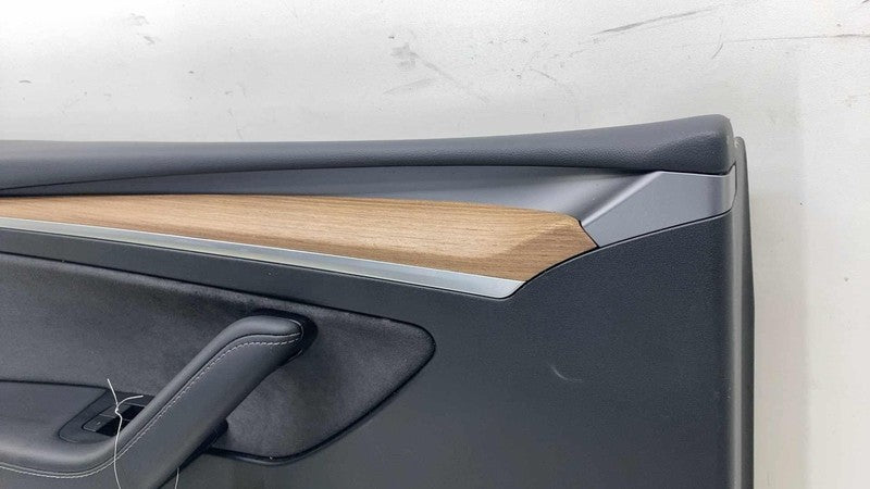 ⭕ 20-24 Model Y Front Driver Side Door Panel Trim Card Cover Left 1498480-00-A