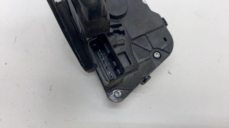 4115947803 ⭕ 2022 2023 2024 Rivian R1T Rear Passenger Side Door Lock Latch Actuator Right