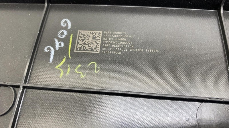 ⭕ 2024 2025 Tesla Cybertruck Active Grille Shutter System Assembly 173