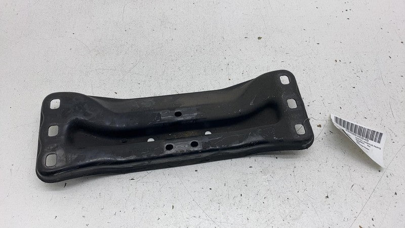 A 212 240 13 02 ⭕ 2010-2016 Mercedes E350 Transmission Rear Mount Bracket Carrier A2122401302