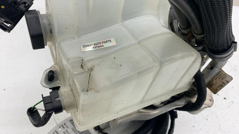 1549902 00 C 2020-2024 Tesla Model Y Supermanifold Refrigerant Chiller w/ Coolant Reservoir