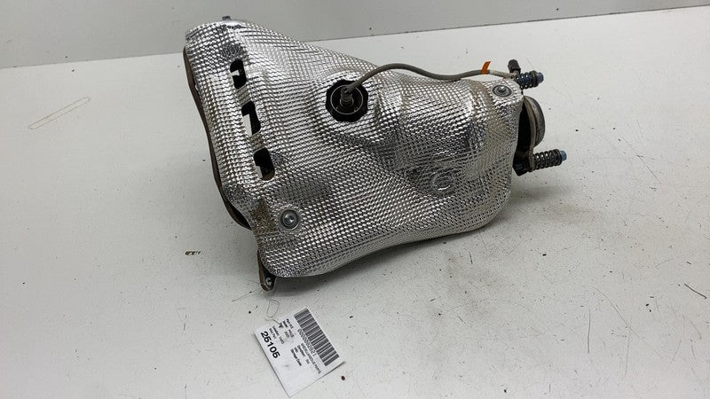 ⭕ 2023-2024 Toyota Prius 2.0L Exhaust Manifold w/ Heat Shield Assembly