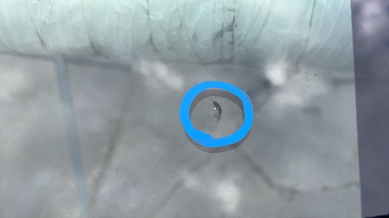 E9 43R-000495 ⭕ 2014 2015 2016 Chevy Silverado 1500 Front Windshield Glass E9 43R-000495