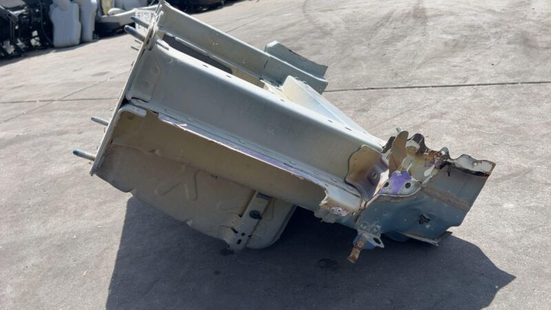 ⭕ 2017-2023 Tesla Model 3 Rear Tail Panel Bucket + Upper & Lower Rail Structural