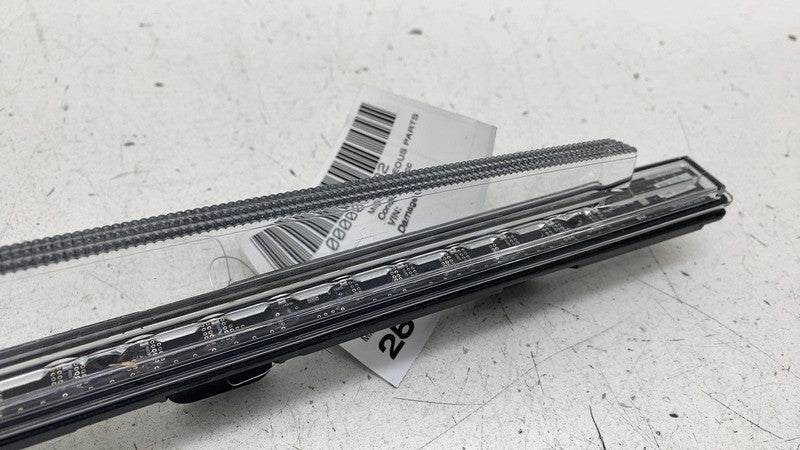 PT00002142-J ⭕2022-2025 Rivian R1S Rear Right High Mounted LED Third Brake Light PT00002142-J