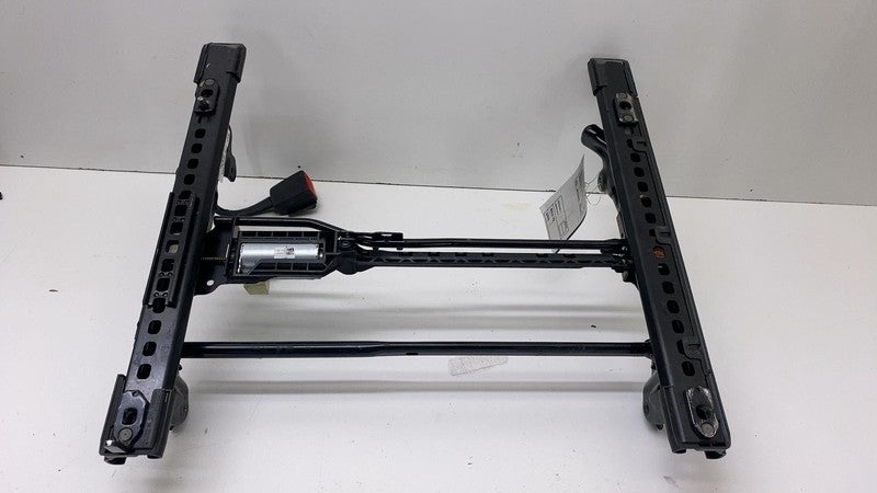 ⭕24 Porsche Cayenne Front Right 1st Row Seat Track Rail Frame & Adjustment Motor