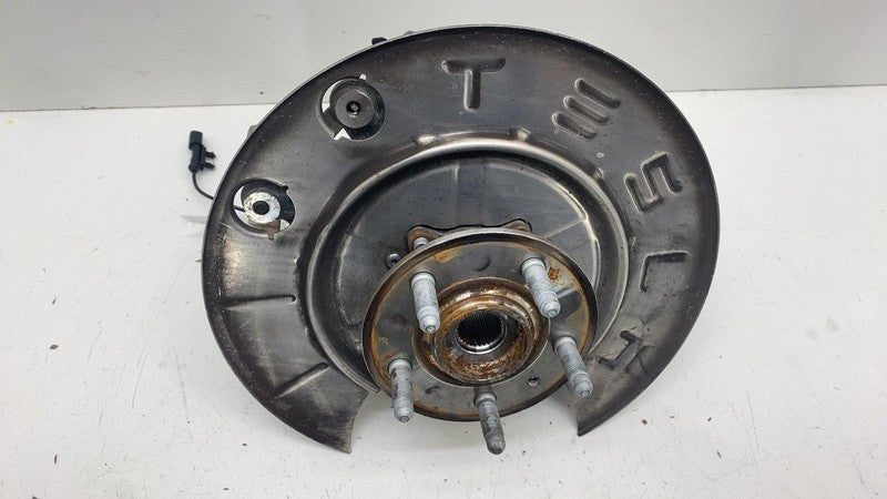 ⭕ 2016-2020 Tesla Model S Rear Right Spindle Knuckle Hub w/ Control Ar