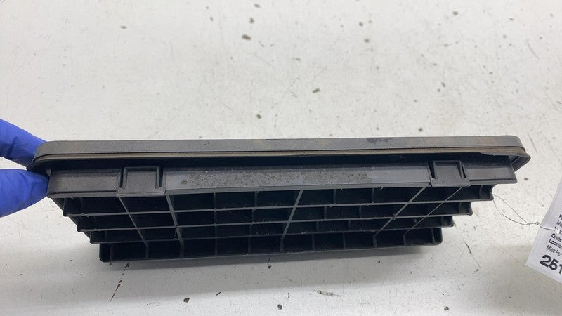 ⭕ 18-24 Lincoln Navigator Rear Quarter Panel Pressure Air Vent HC3B-25