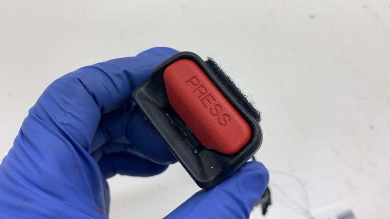 ⭕ 2017-2023 Model 3 Front Driver Side 1st Row Seat Belt Buckle Left 64