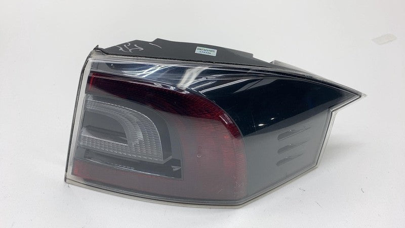 ⭕ 2012-2022 Tesla Model S Rear Taillight LED Outer Tail Lamp Right 600