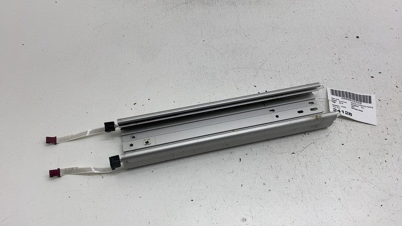 9807777 ⭕2011-2016 Mini Cooper Countryman S Rear Console Sliding Rail Mount Base 9807777