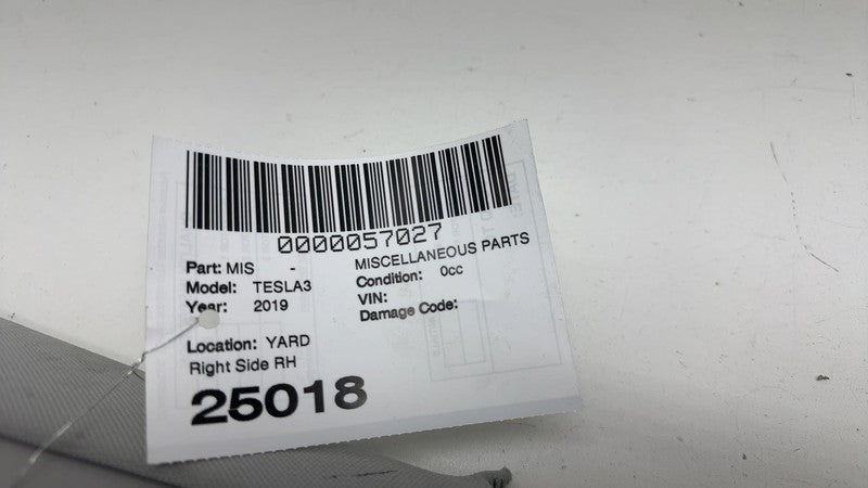 ⭕17-23 Model 3 Passenger Side B-Pillar Upper Trim Cover Panel Right 10