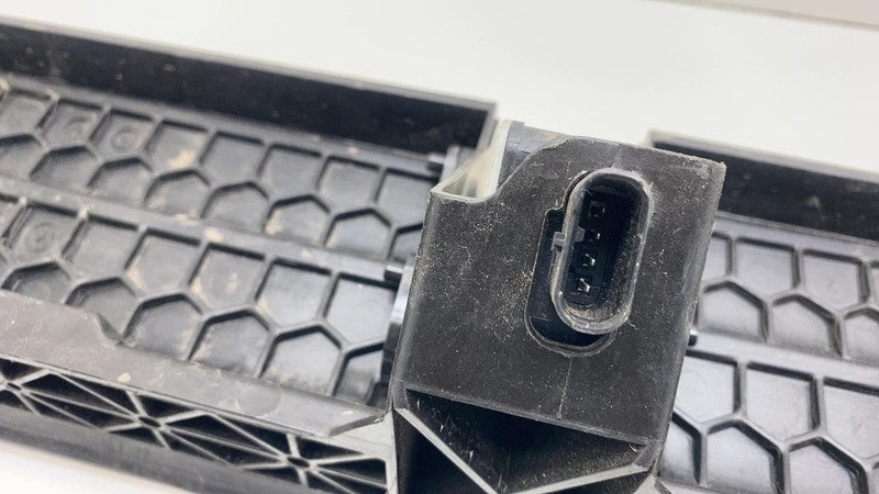 ⭕ 2024 Acura ZDX Honda Prologue Air Shutter Front Bumper Assembly 8658