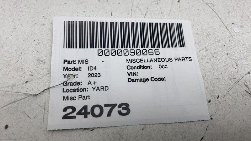 ⭕ 23-24 Volkswagen ID.4 Front Right Exterior B-Pillar Trim Molding OEM