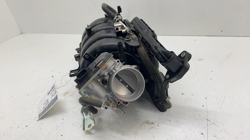 ⭕ 2023-2024 Toyota Prius Engine Intake Manifold 2.0L FWD DOHC w/ Throttle Body