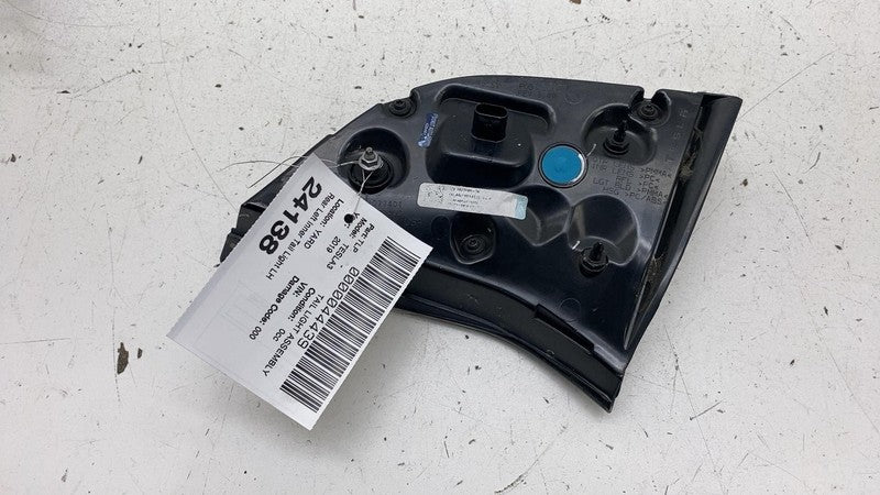 1077401 ⭕ 2017-2023 Model 3 Rear Left Inner Taillight LED Tail Lamp 3-Pin 1077401-00-E