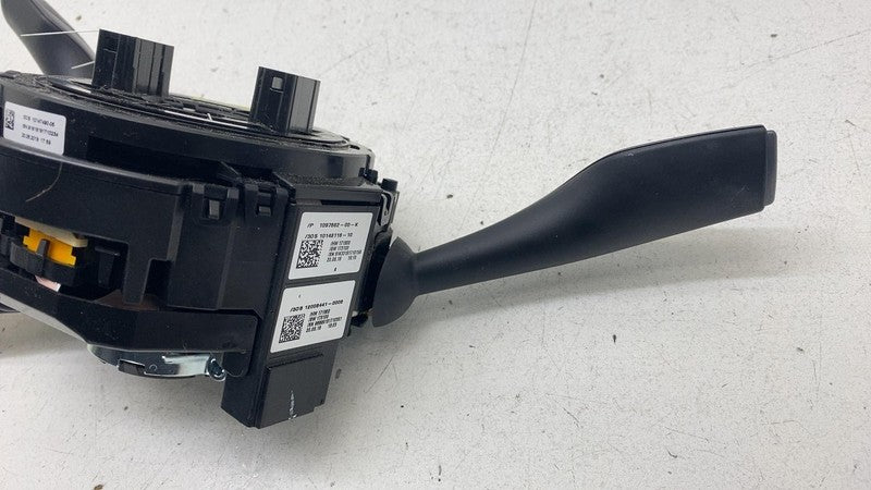 1097662 00 K 2017-2023 Tesla Model 3 Y Wiper Turn Signal Headlight Flasher Combination Switch