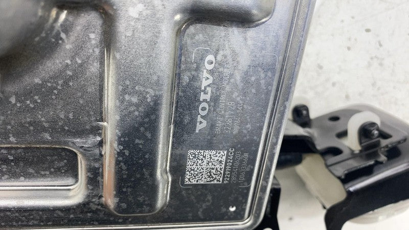 ⭕ 21-23 Polestar 2 Power Brake Booster Master Cylinder & ABS Module OE