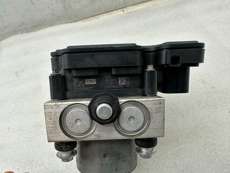 103779700D ⭕ 12-20 Model S Anti-Lock ABS Brake Pump Hydraulic Control Module 1037797-00-D