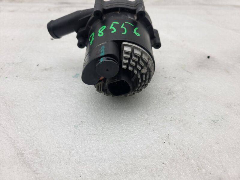 2012-2015 Tesla Model S MS Battery Coolant System Auxiliary Water Pump Assembly