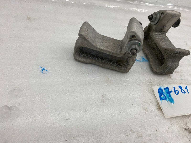 ⭕ 20-24 Tesla Model Y PAIR Front Left & Right Bumper Reinforcement Beam Bracket