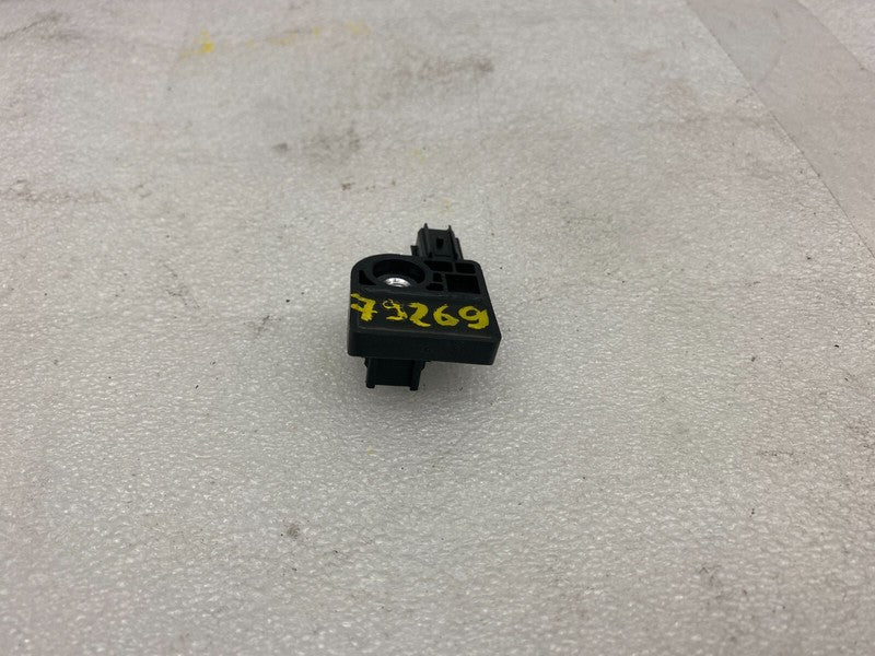 100527400B ⭕12-20 Model S Front Left or Right Acceleration Crash Impact Sensor 1005274-00-B