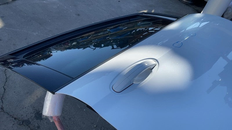 2013-2018 Ford C-Max Front Passenger Side Door w/ Glass Assembly Right